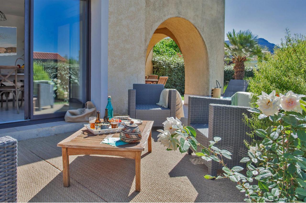 Location De Vacances Olivier Jardin Privatif Et Piscine Chauffee Partagee Calvi  Zewnętrze zdjęcie